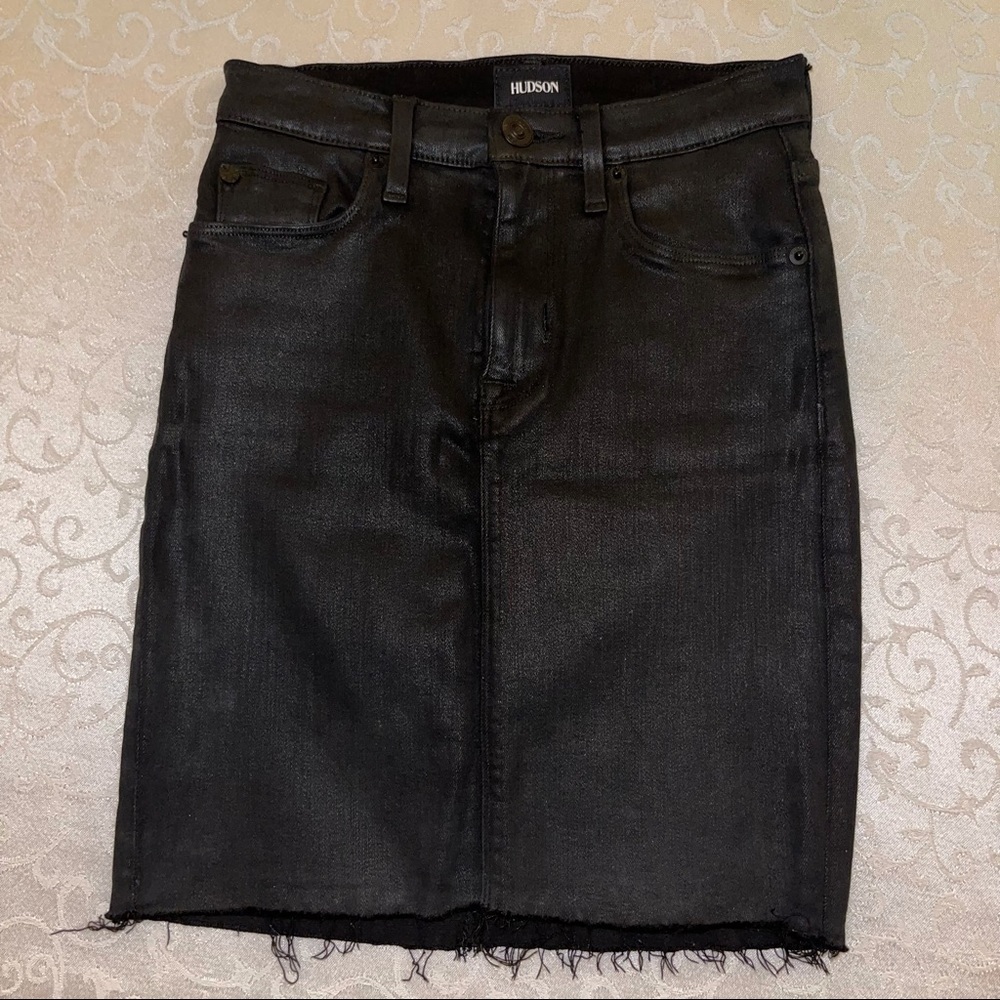 Hudson Jeans Robbie Mid-rise Pencil Mini Skirt With Raw Hem